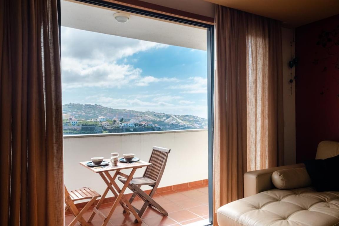 Apartament Guestready - Serene Escape In Câmara de Lobos Zewnętrze zdjęcie