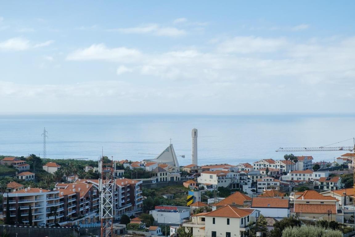 Apartament Guestready - Serene Escape In Câmara de Lobos Zewnętrze zdjęcie