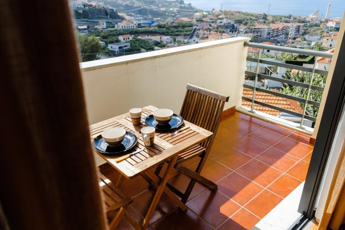 Apartament Guestready - Serene Escape In Câmara de Lobos Zewnętrze zdjęcie