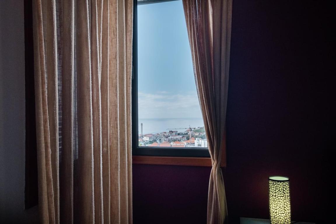 Apartament Guestready - Serene Escape In Câmara de Lobos Zewnętrze zdjęcie